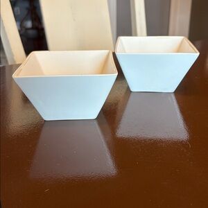 The Pampered Chef Simple Additions Set of Two White Square Ceramic Bowls
